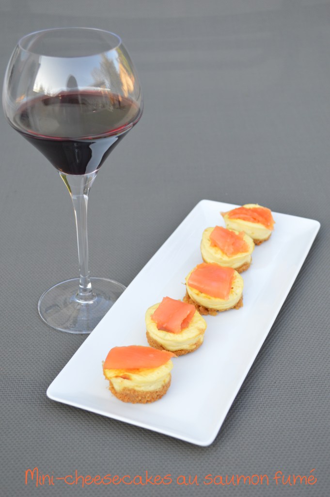 Mini-cheesecakes au saumon fumé