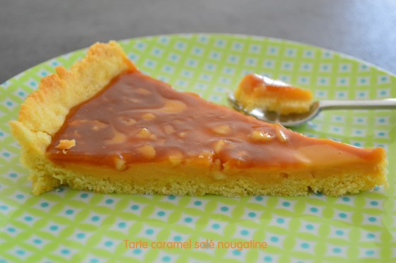 Tarte caramel salé nougatine
