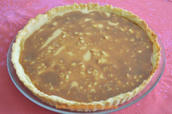 Tarte caramel salé nougatine