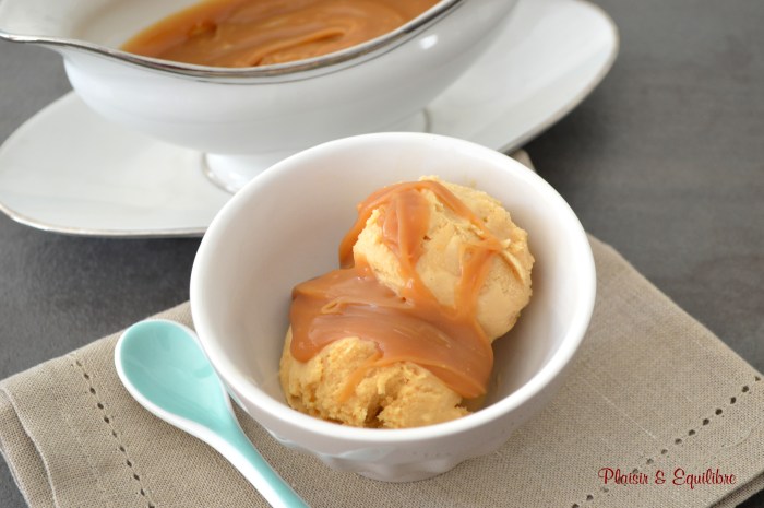 Glace au caramel beurre salé de Pierre Hermé sauce caramel