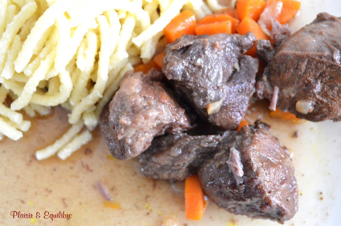 Joues de porc au cidre et aux épices